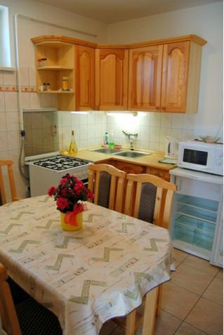Cedrus Apartmanhaz - Cedrus Koez 7 Zalakaros Bilik gambar