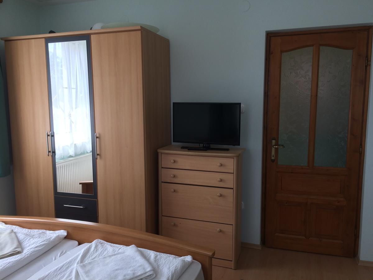 Cedrus Apartmanhaz - Cedrus Koez 7 Zalakaros Luaran gambar